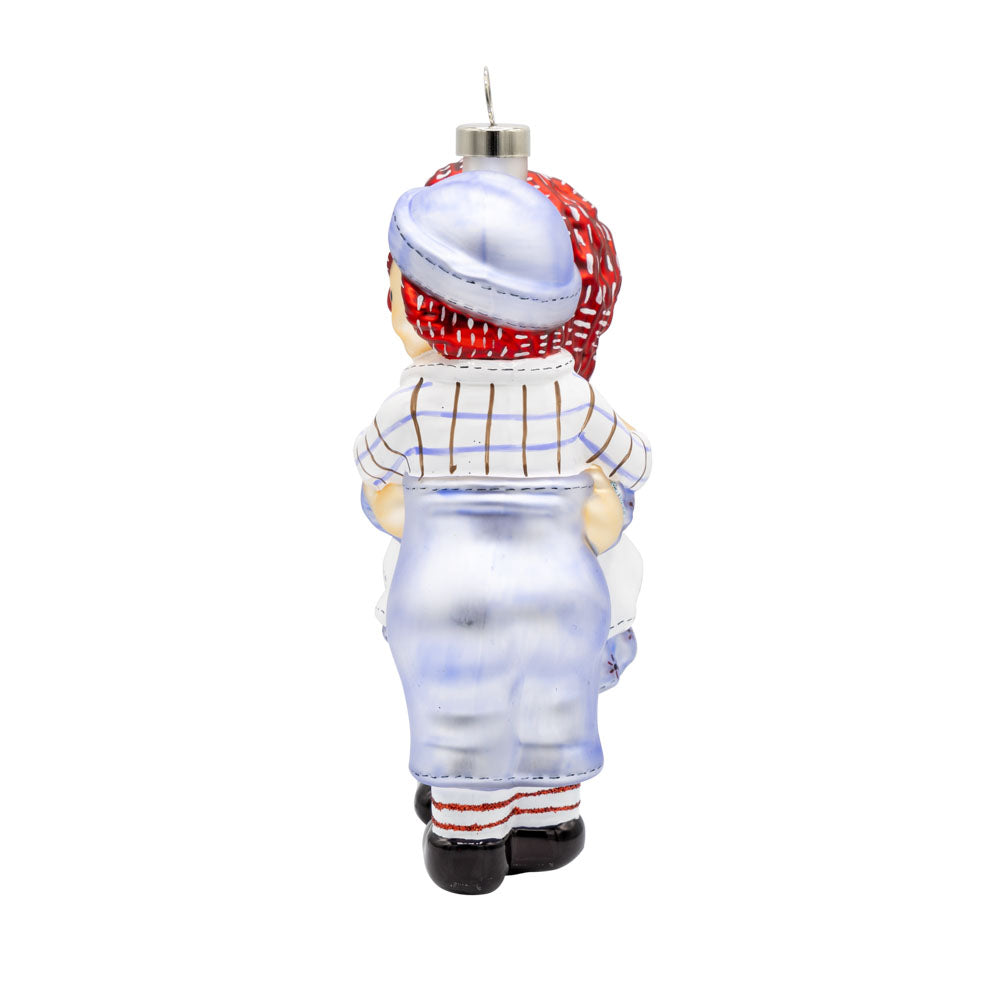This heartwarming ornament features Raggedy Ann and Raggedy Andy hugging viewed from the right side.