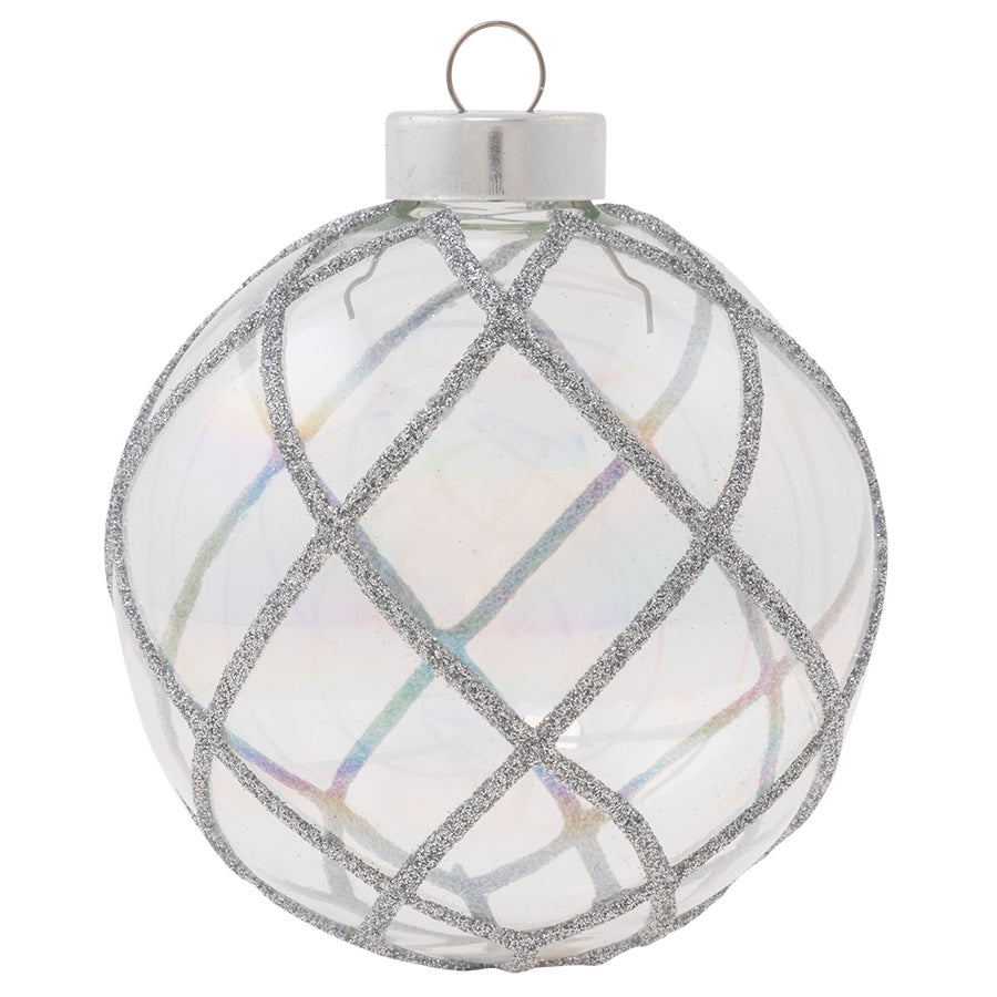 Like frost on an icy window pane, a grid of silver glitter makes this a crystal-clear round sparkle!